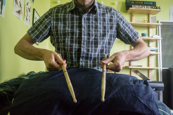 Wie halte ich meine Drumsticks? – SCHLAGENWie halte ich meine Drumsticks? – SCHLAGEN  